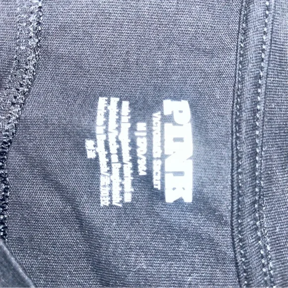 PINK Victoria's Secret Brand Womens medium Black Pocket T-Shirt - Picture 3 of 4